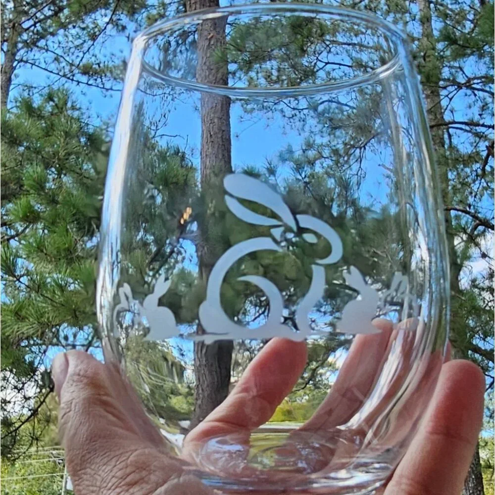 Hand etched Beautiful Beacons bunny rabbit stemless wine glass